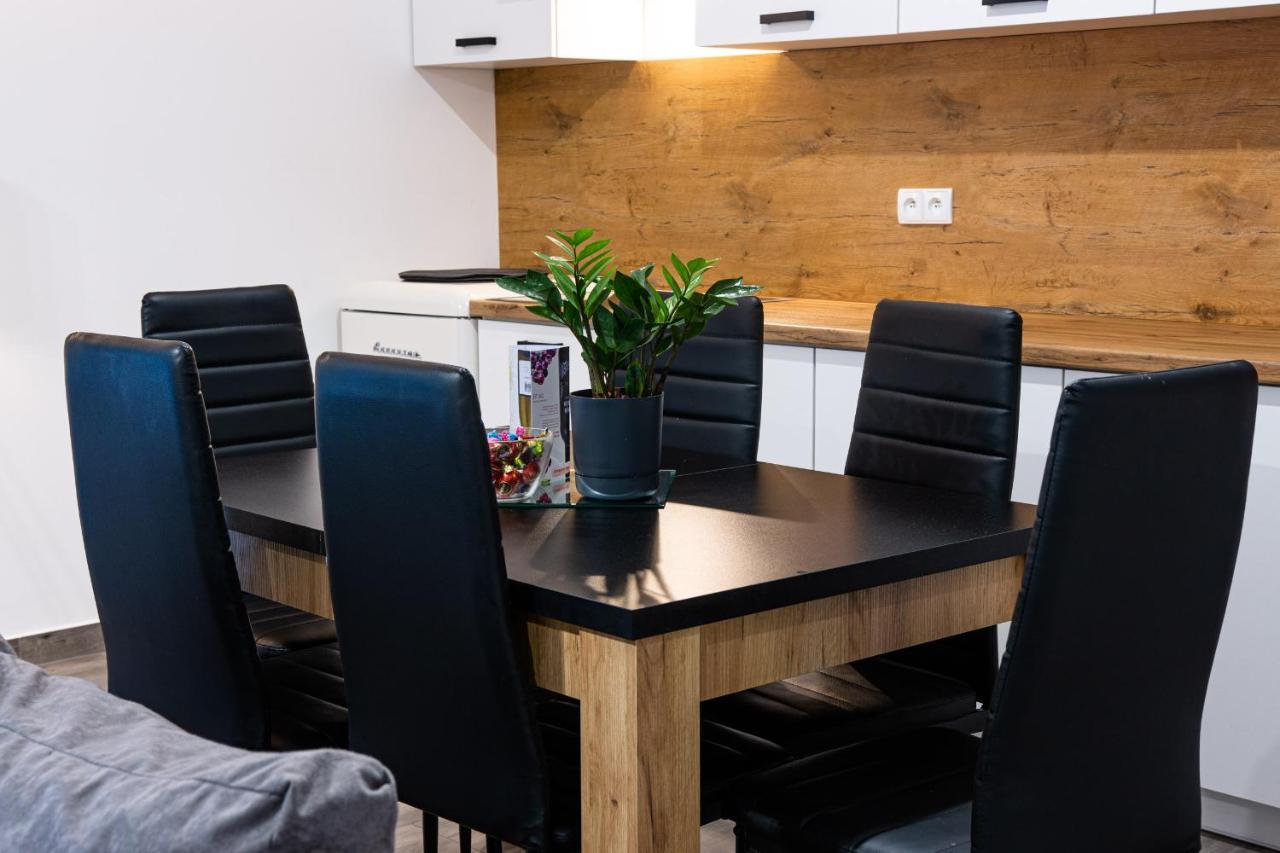 Osada Sluszewo - Apartamenty Restauracja Wydarzenia Γκνιεβίνο Εξωτερικό φωτογραφία