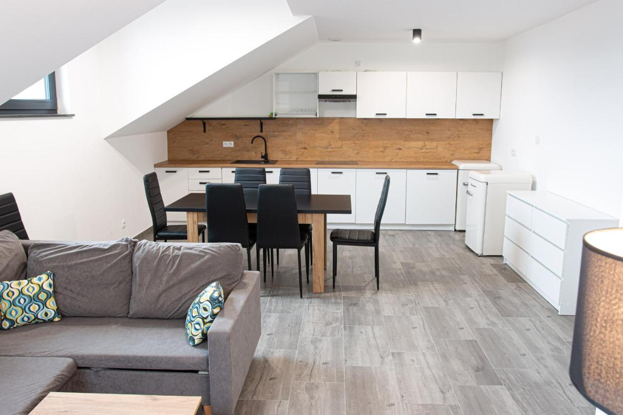 Osada Sluszewo - Apartamenty Restauracja Wydarzenia Γκνιεβίνο Εξωτερικό φωτογραφία